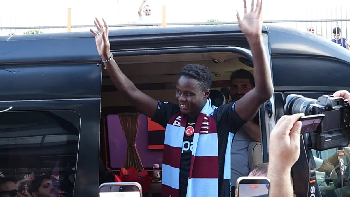 Trabzonspor'da Franculino Dju transferinde flaş Aral Şimşir detayı!