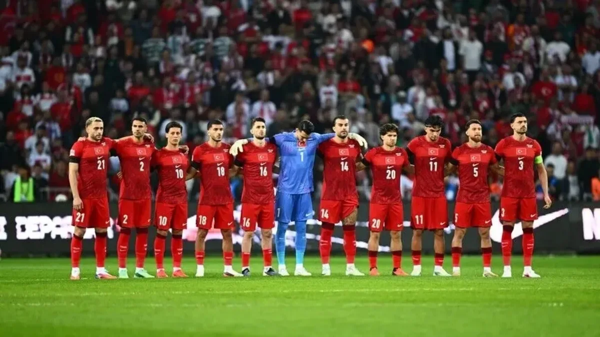 UEFA ULUSLAR LİGİ TÜRKİYE İTALYA CANLI | A Milli Futbol Takımı, İtalya'yı konuk ediyor! İşte Montella'nın 11'i...