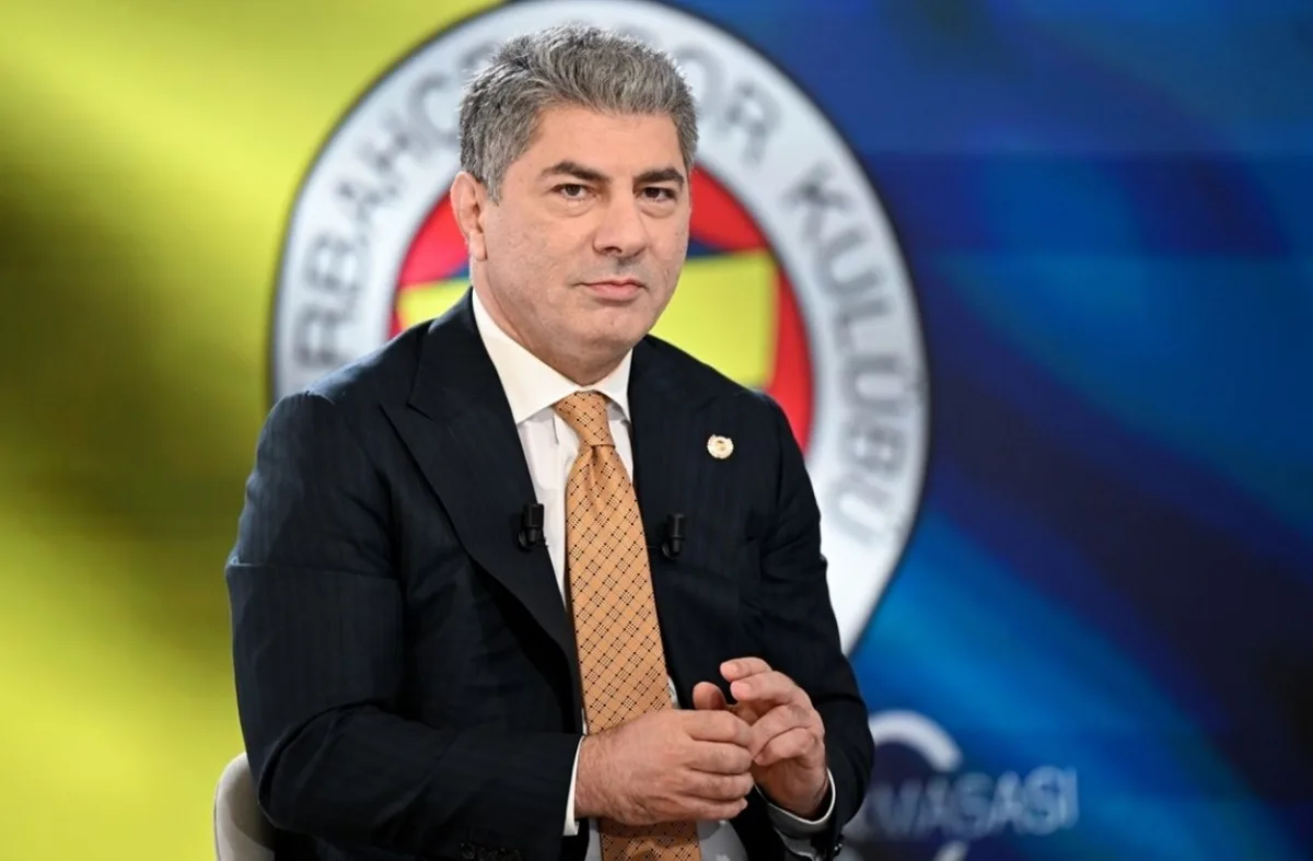 Aziz Yıldırım, Hakan Safi'ye rest çekti