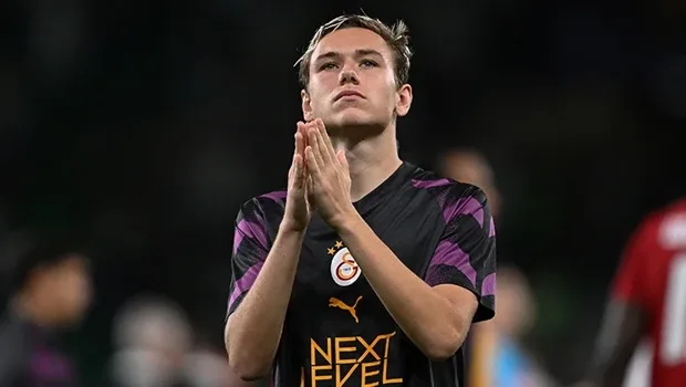 Aleksey Batrakov'dan Galatasaray açıklaması! 'Transferimin hakkını vermeliyim'