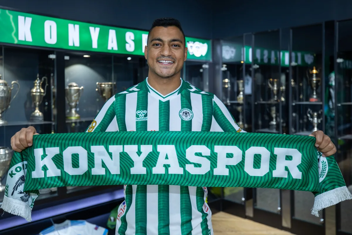 Mostafa Mohamed resmi imzayı attı