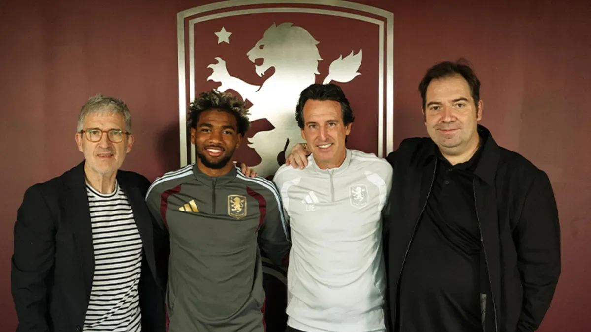 Aston Villa iki transferi art arda açıkladı!