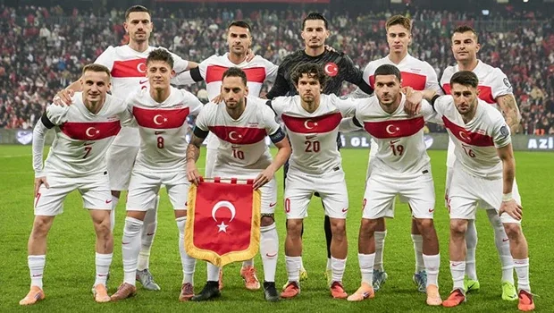 Fenerbahçe'den 'milli' transfer! Hedefte 'kaptan' var