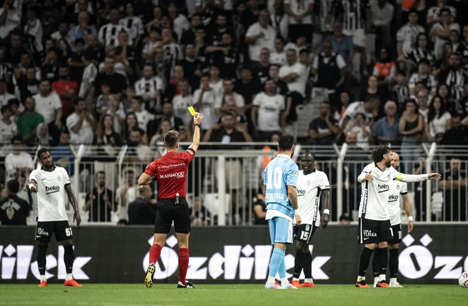 Beşiktaş'tan Erzurumspor maçı sonrası hakem tepkisi: 'Gözümüzden kaçtı sanmayın'