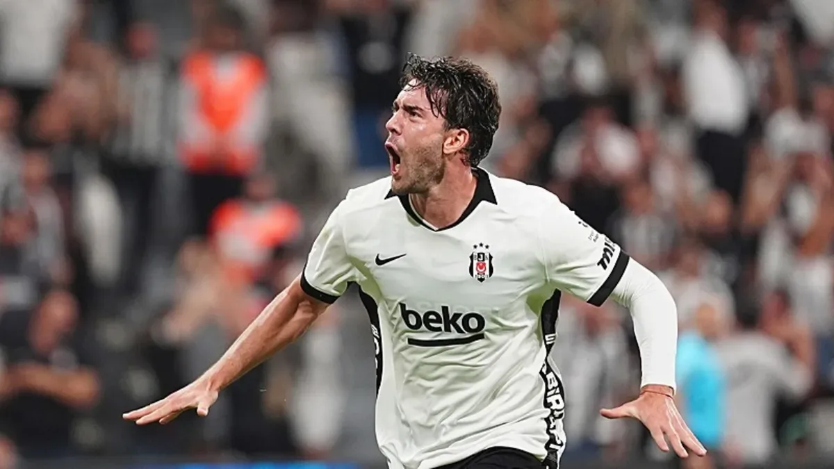 Vlahovic İtalya’da manşetleri süsledi