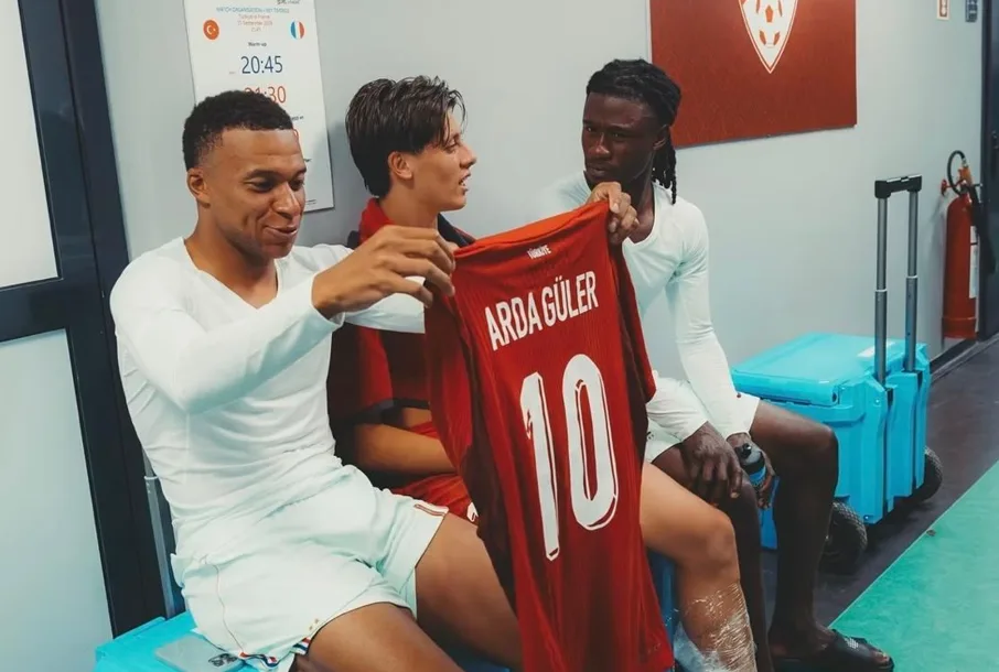 Mbappe ve Fransa Milli Takımı'ndan Arda Güler paylaşımı