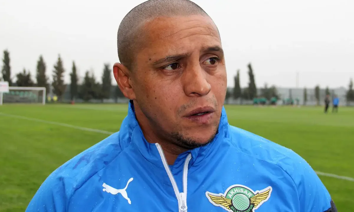 Roberto Carlos'tan akıl donduracak itiraf: "Kazancımın yüzde 99'unu kaybettim!"