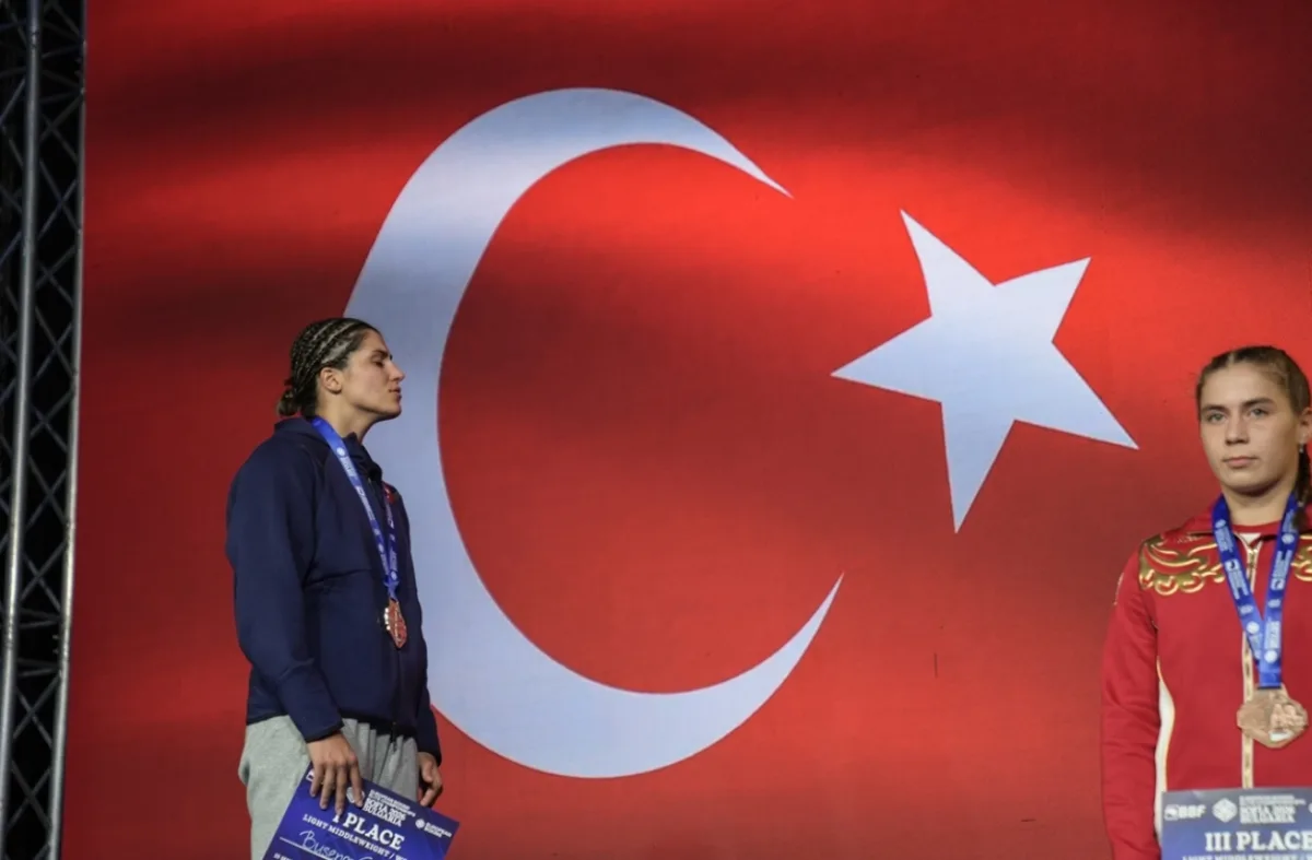 Türk boksu Avrupa'ya damga vurdu