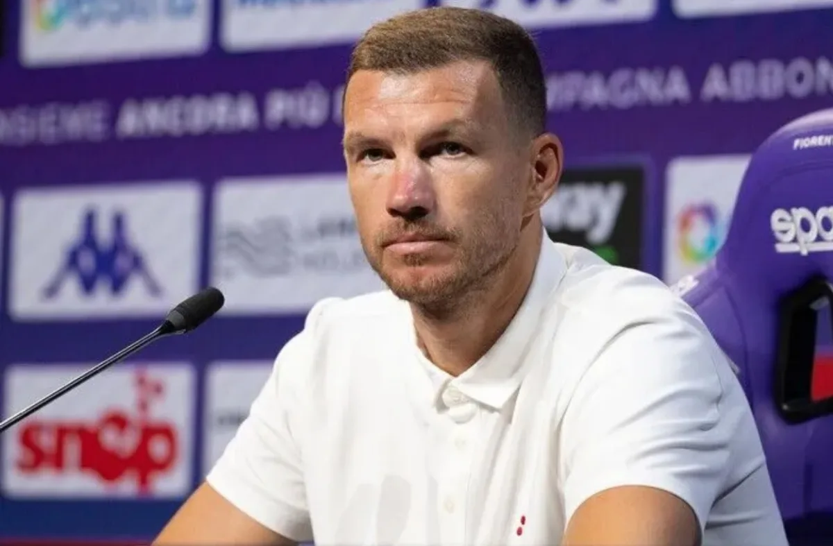 Edin Dzeko bıraktı