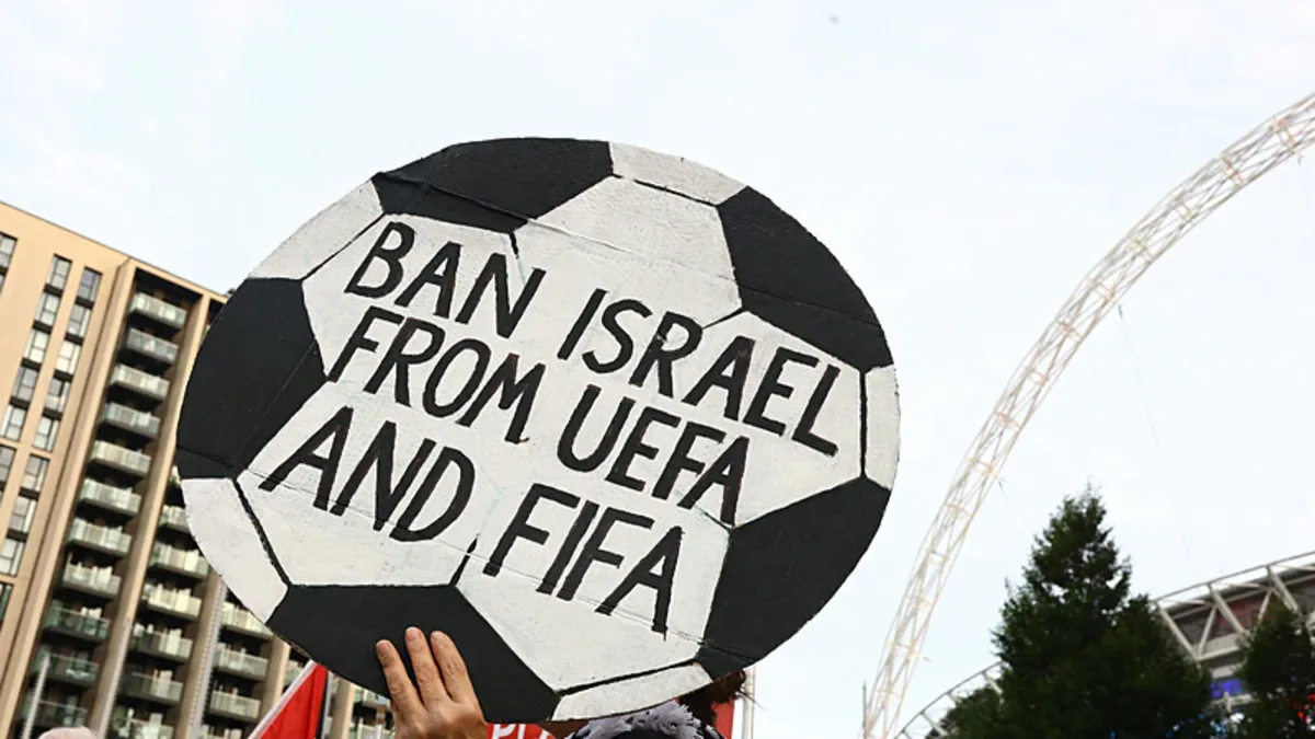 İrlandalı futbolculardan, İsrail maçı için protesto! 'Soykırıma' karşı oynanacak bir maç