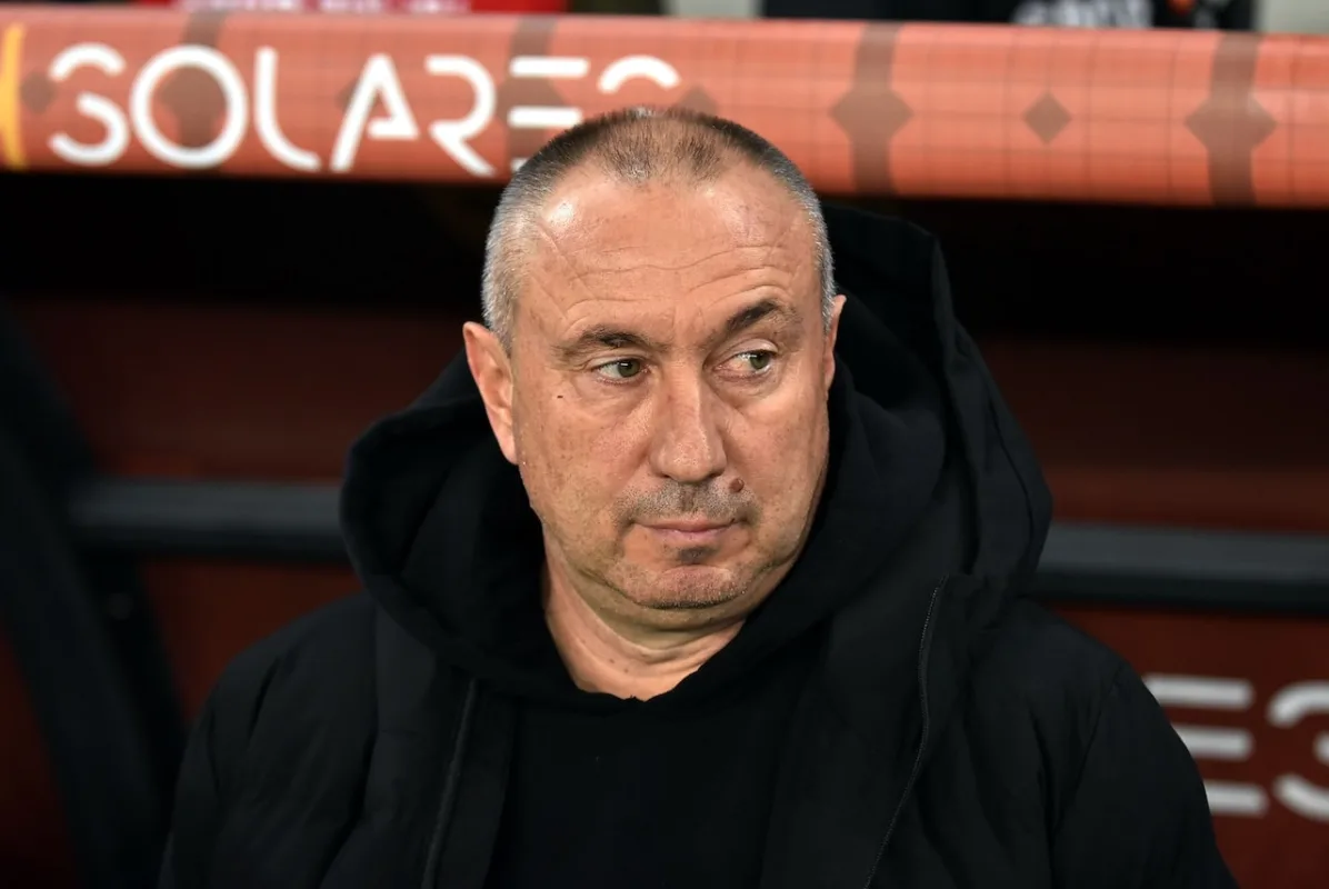 Göztepe'den Stoilov açıklaması! Lige kötü başlamışlardı