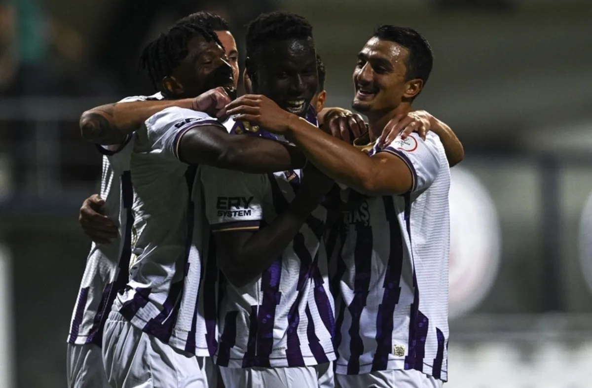 Keçtaş Ankara Keçiörengücü - SMS Grup Sarıyer: 3-0 (MAÇ SONUCU)