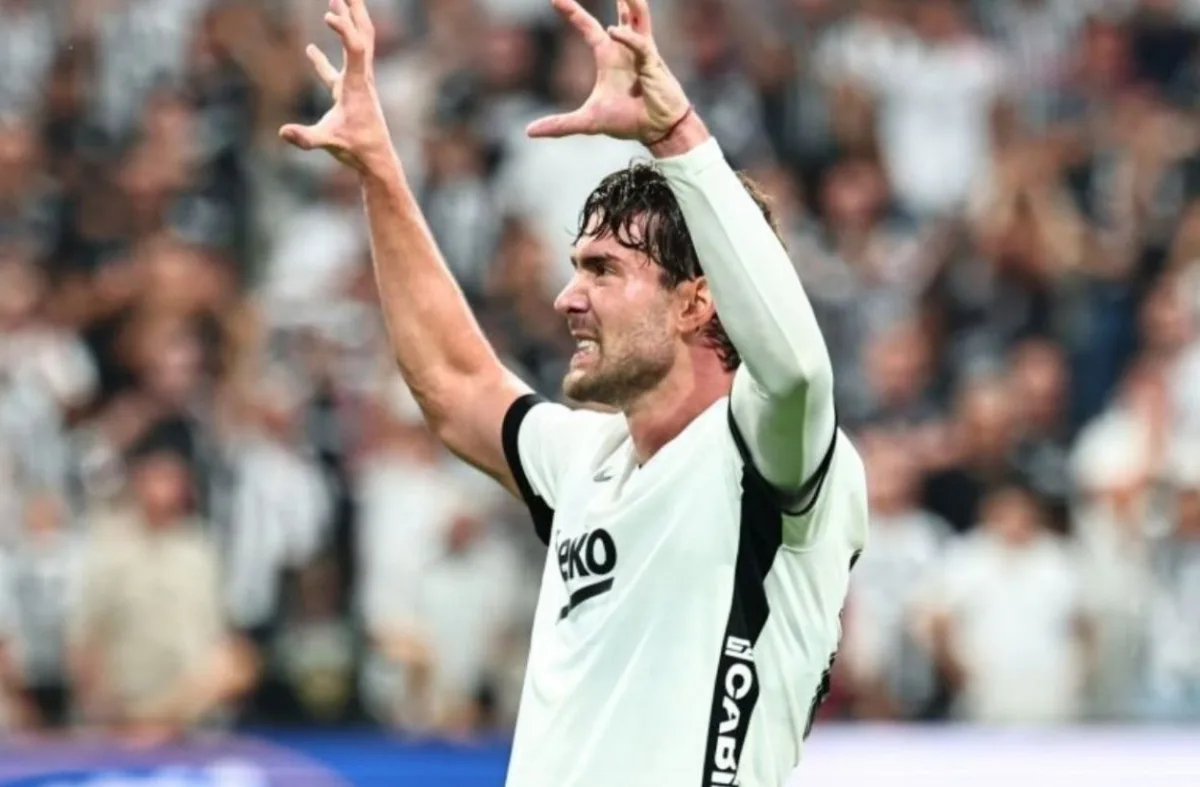 Vlahovic'ten Beşiktaş itirafı: Kariyerim için en iyisi