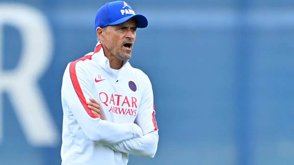PSG'nin İspanyol hocasından çarpıcı Galatasaray sözleri!