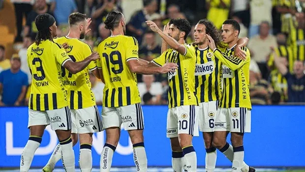Fenerbahçe derbide Beşiktaş'ı konuk edecek