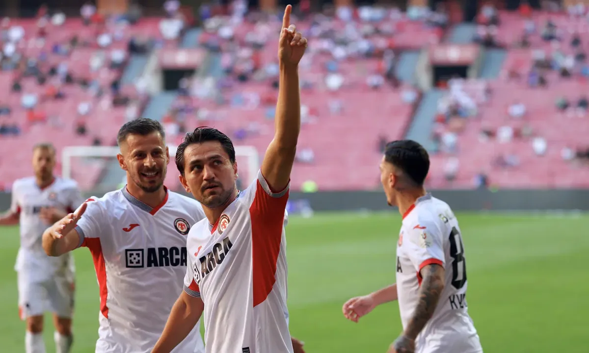 Cengiz Ünder ilk yarıda şov yaptı