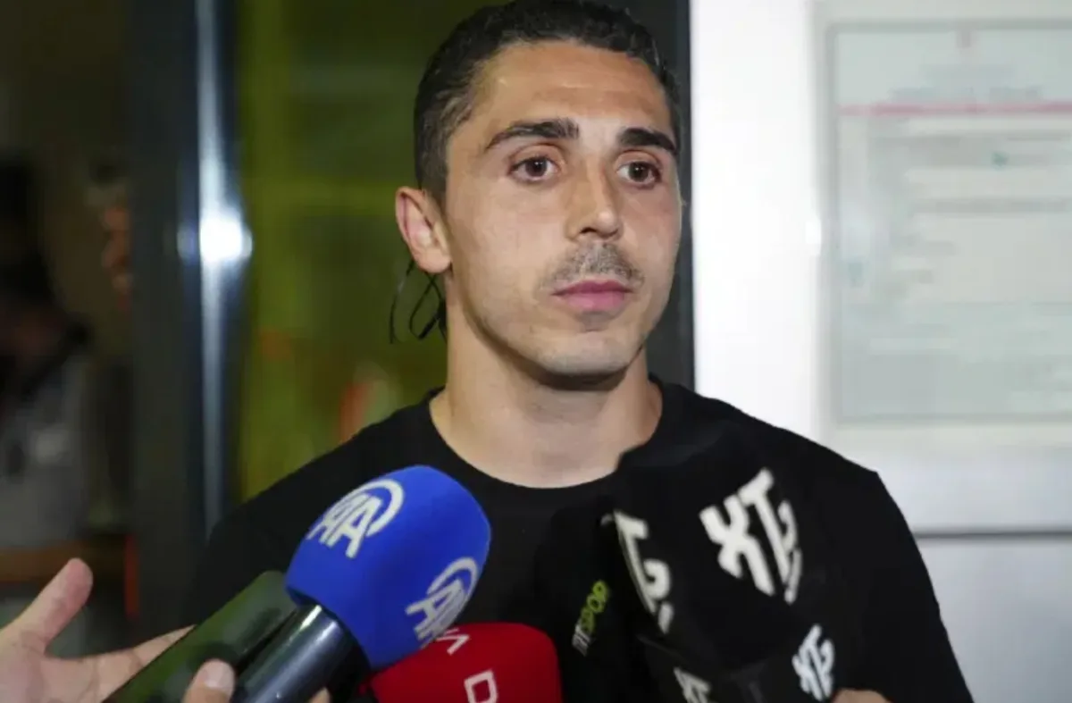 Abdülkadir Ömür'ün Hull City kariyeri bitti