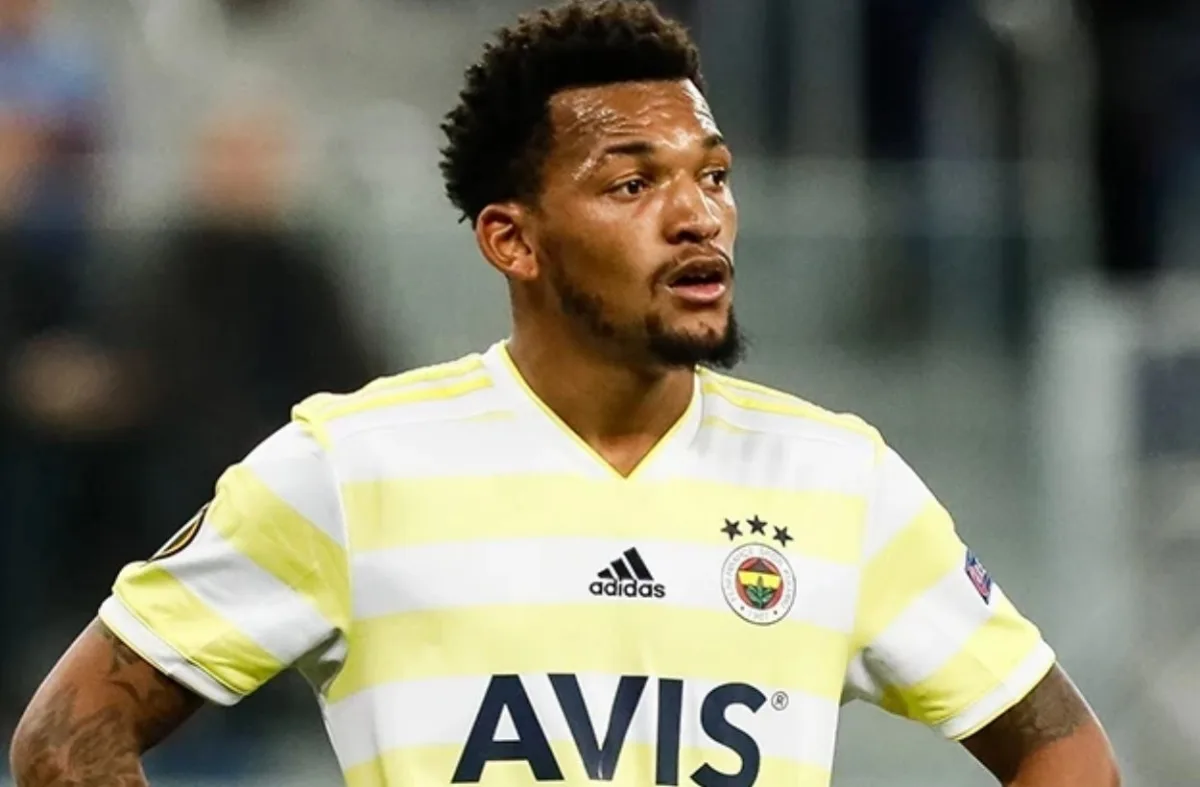 Jailson 30'unda emekli