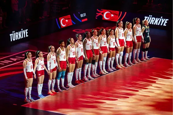 TRT 1 CANLI İZLE: Türkiye - Azerbaycan voleybol maçı canlı izle