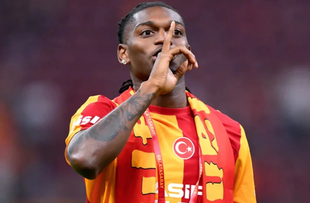 Leao henüz sahaya çıkmadı: Ama golünü attı!