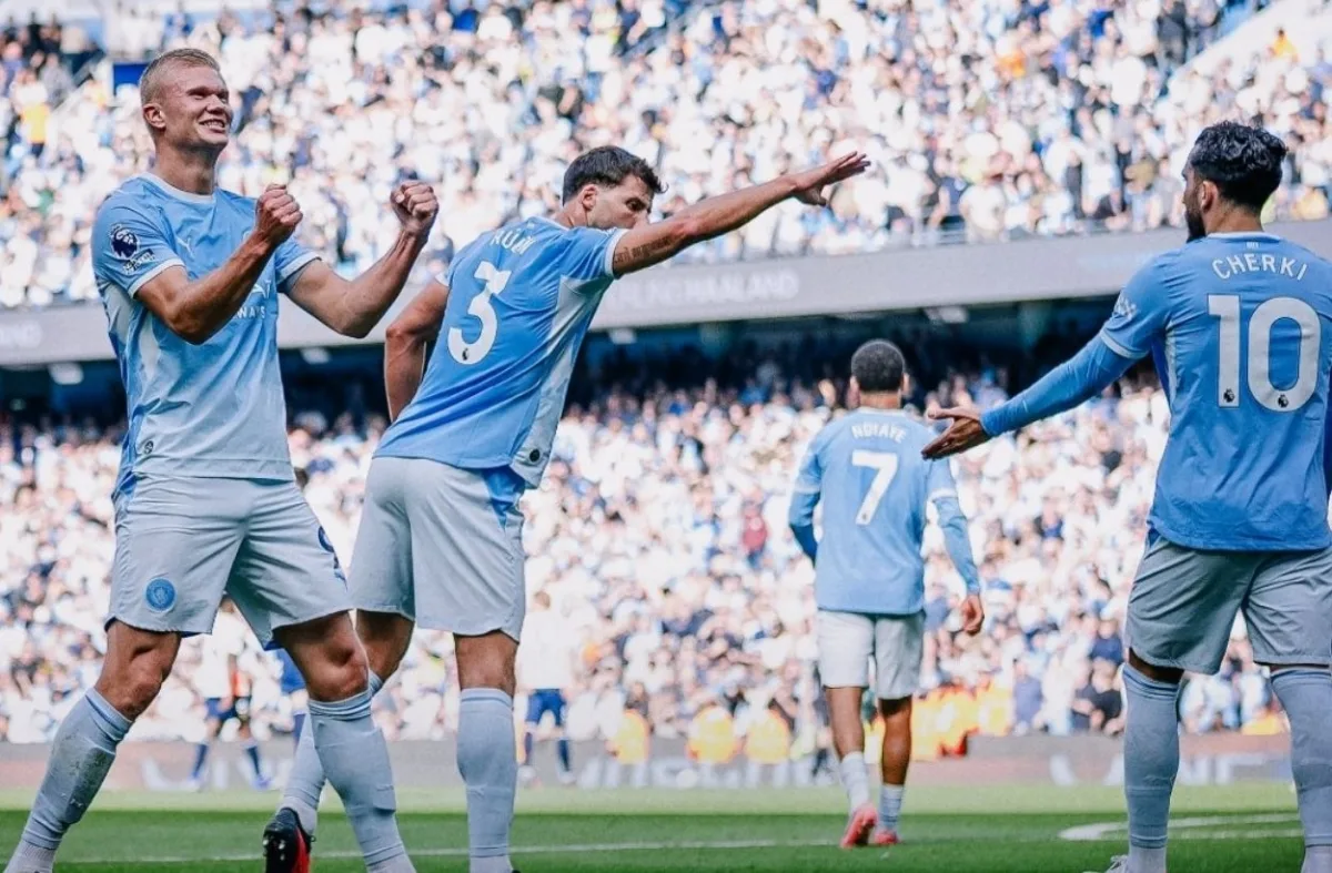 Manchester City 3'te 3 yaptı