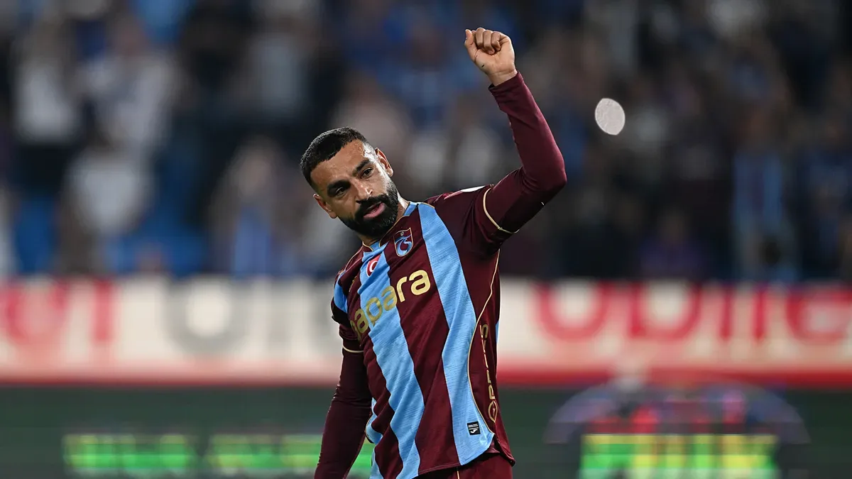 Steven Gerrard'dan Salah'a methiyeler!