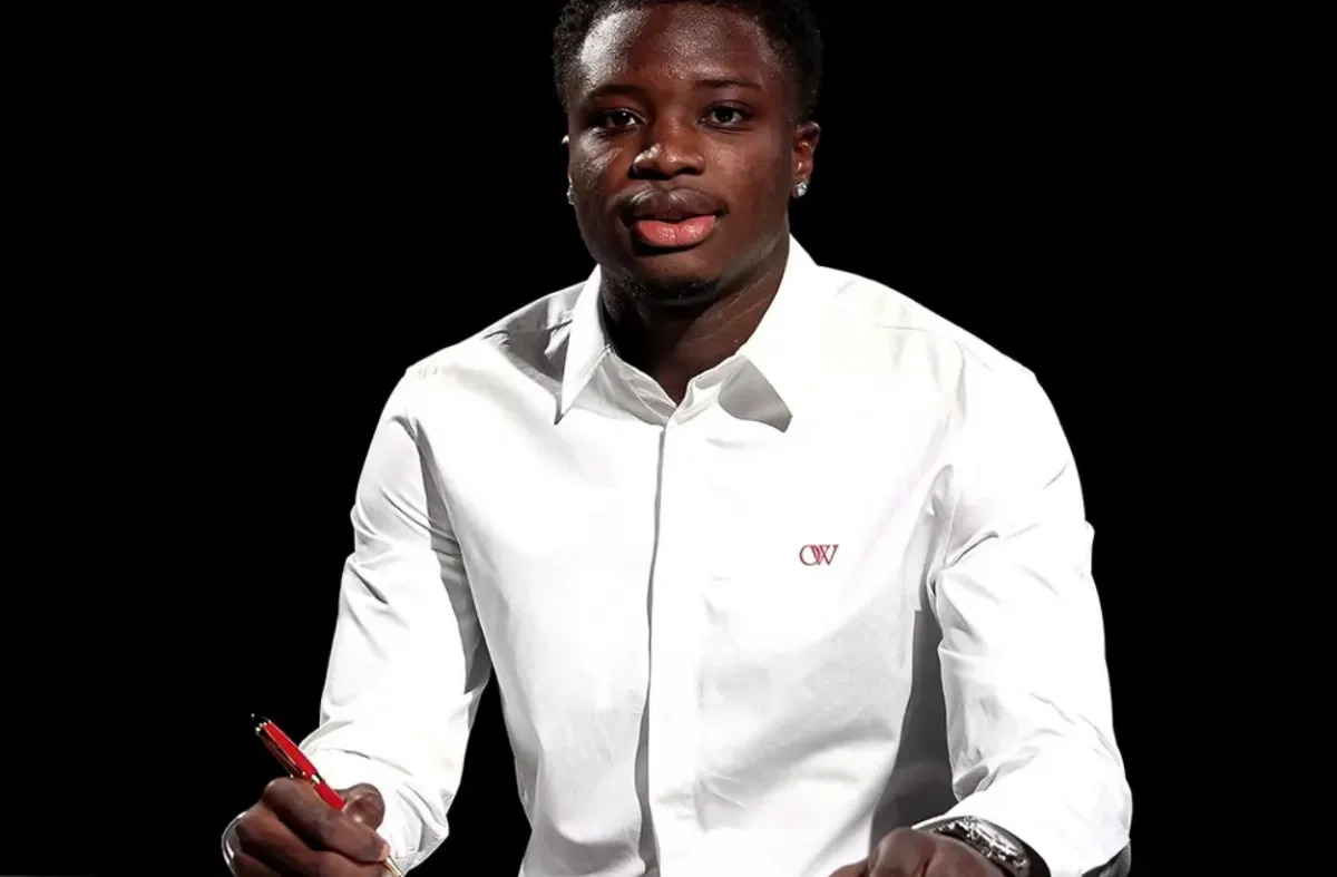 Elin oğlu U23'ü uyguna buluyor: Alphadjo Cisse