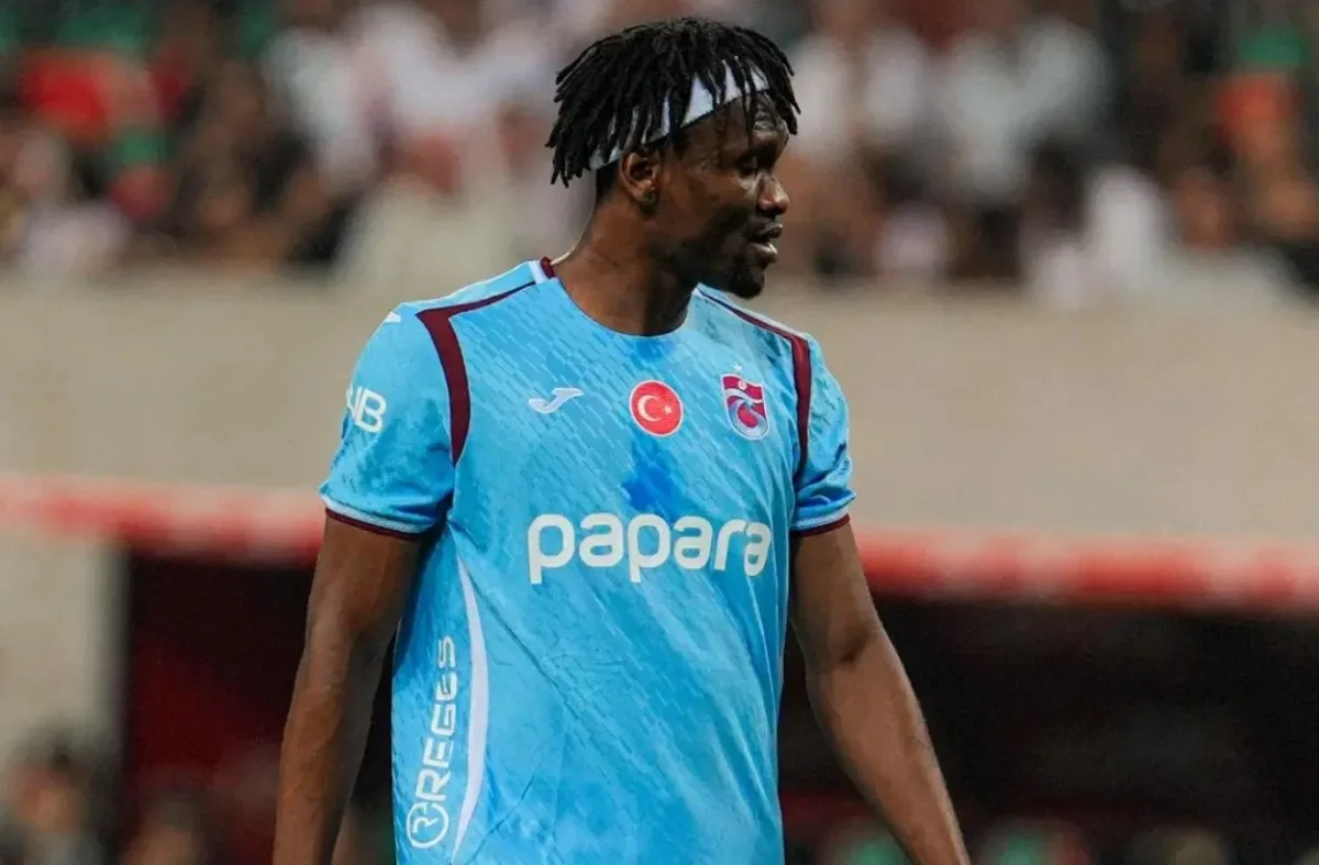 Nwaiwu taraftara seslendi
