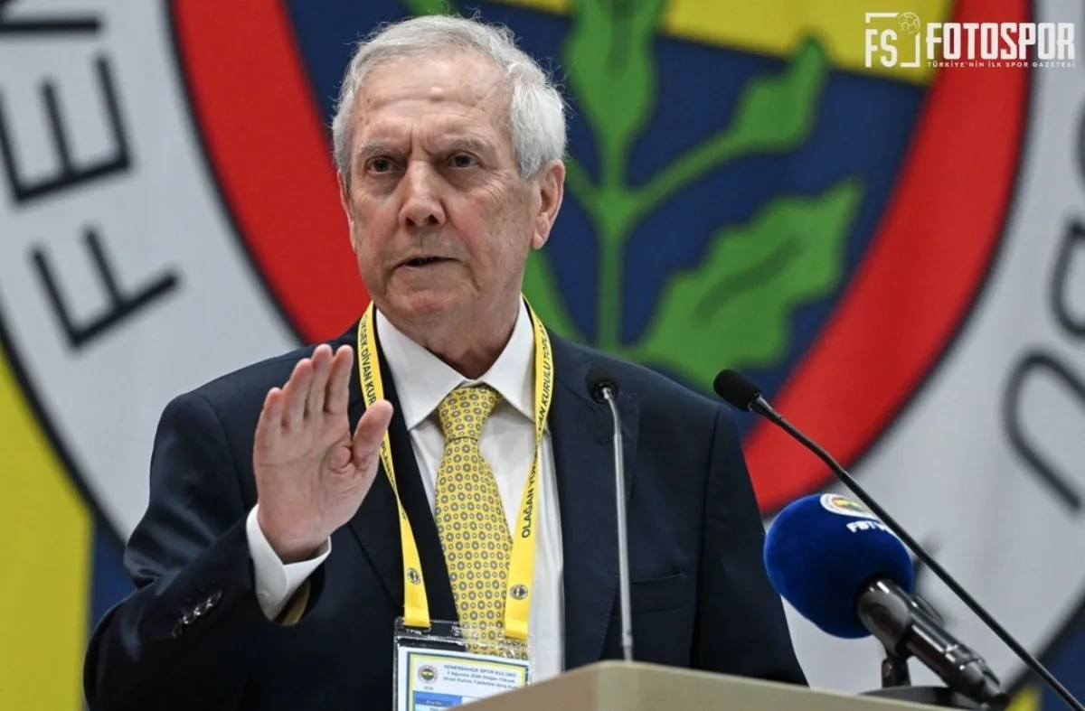 Aziz Yıldırım'dan derbi sonrası bombardıman: Herkes aklını başına alsın!
