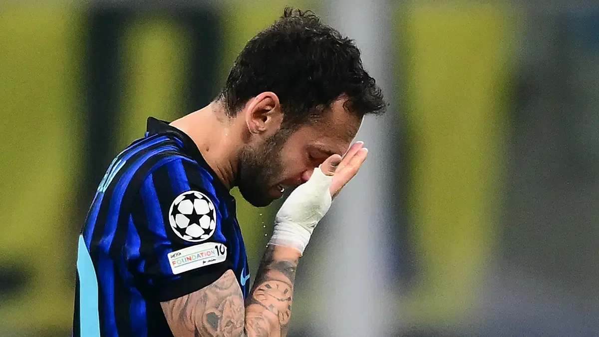 Hakan Çalhanoğlu şoku! Inter, hastaneden gelen test sonuçlarını duyurdu