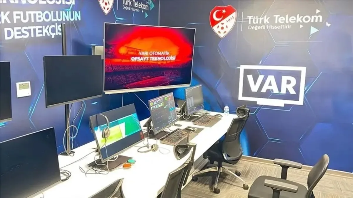 Trabzonspor - Galatasaray maçının VAR'ı açıklandı