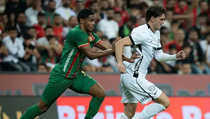 Amedspor evinde Beşiktaş'ı yenip lider oldu