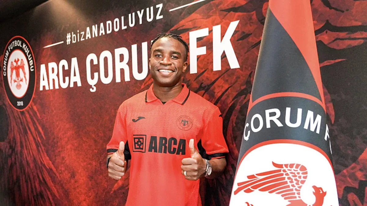 Youssoufa Moukoko, Çorum FK'ya transfer oldu!