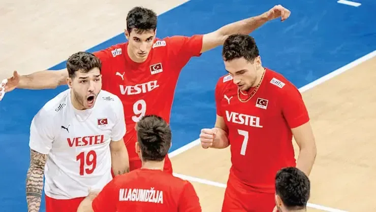 Efeler yıkıldı
