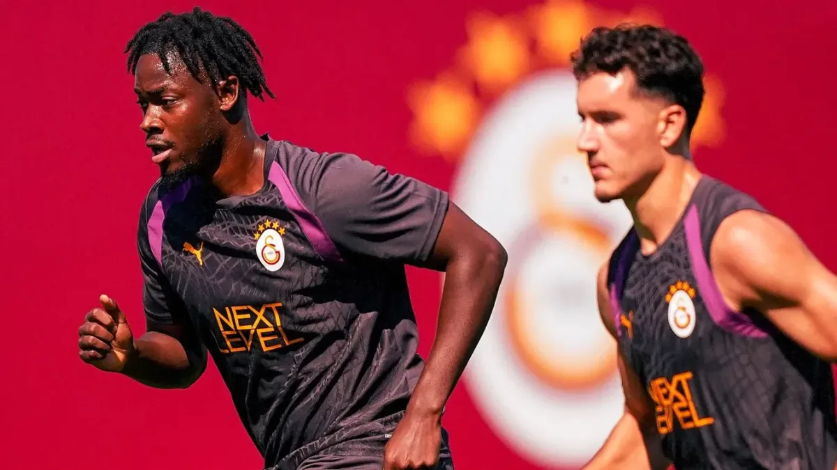 El Chadaille Bitshiabu, Galatasaray'daki ilk antrenmanına çıktı