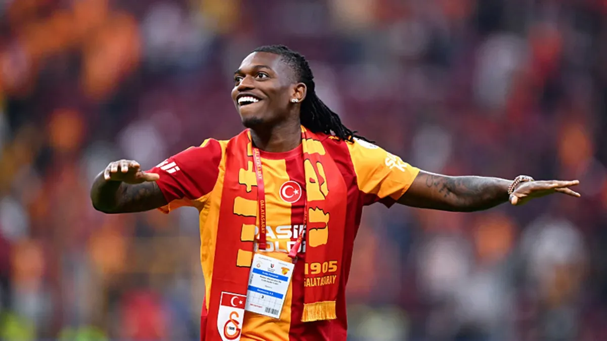 Galatasaray’da Rafael Leao heyecanı!