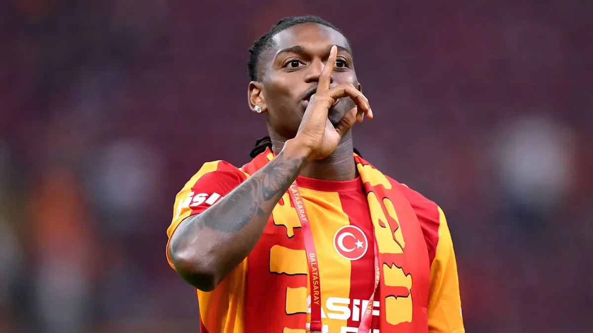 Ve Okan Buruk, Galatasaraylıların merakla beklediği Leao kararını verdi