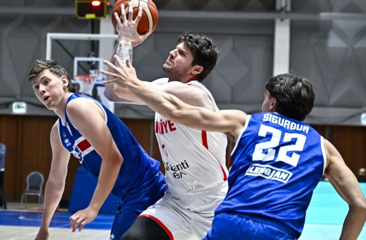 İzlanda - Türkiye: 73-110 (MAÇ SONUCU)