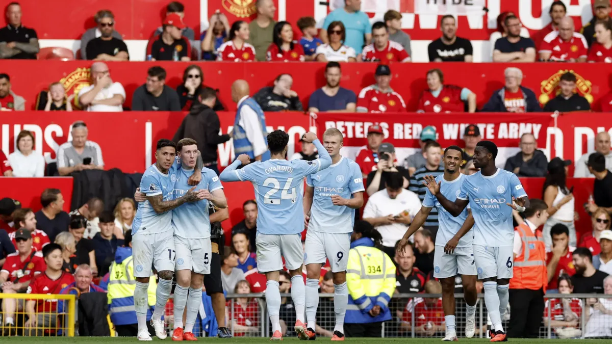 10 kişi Manchester City, derbide tek golle güldü