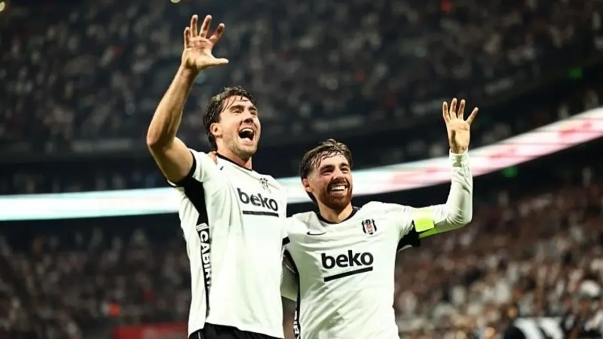 Beşiktaş Süper Lig'de Kadıköy deplasmanında!