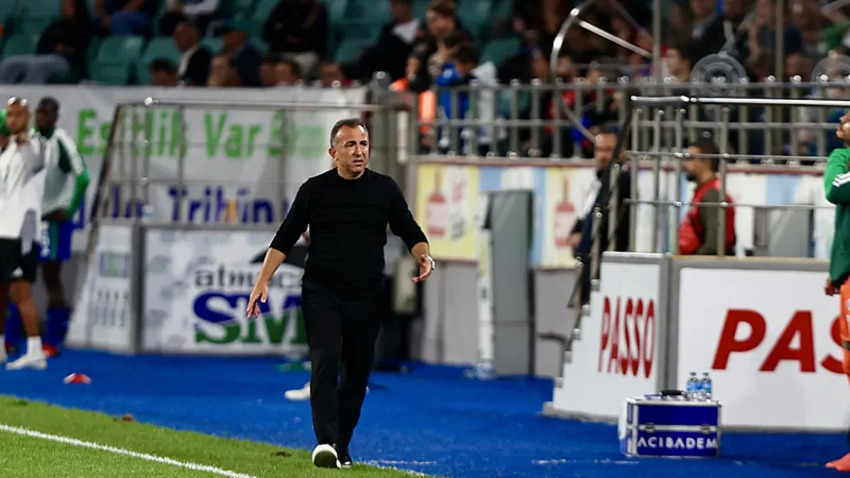 Çaykur Rizespor'da Recep Uçar: Üzgünüz, taraftarımızı mutlu edemedik