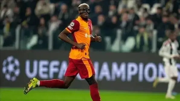 Victor Osimhen'den 25 yıl sonra bir ilk!