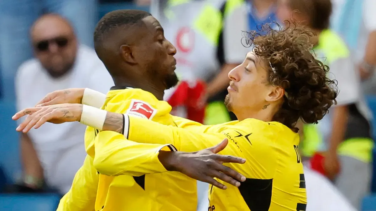 Borussia Dortmund 26 dakikada 2-0'dan geri döndü