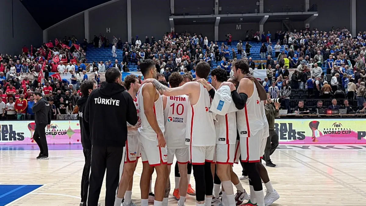12 Dev Adam, dünya sıralamasında 2 basamak yükseldi!