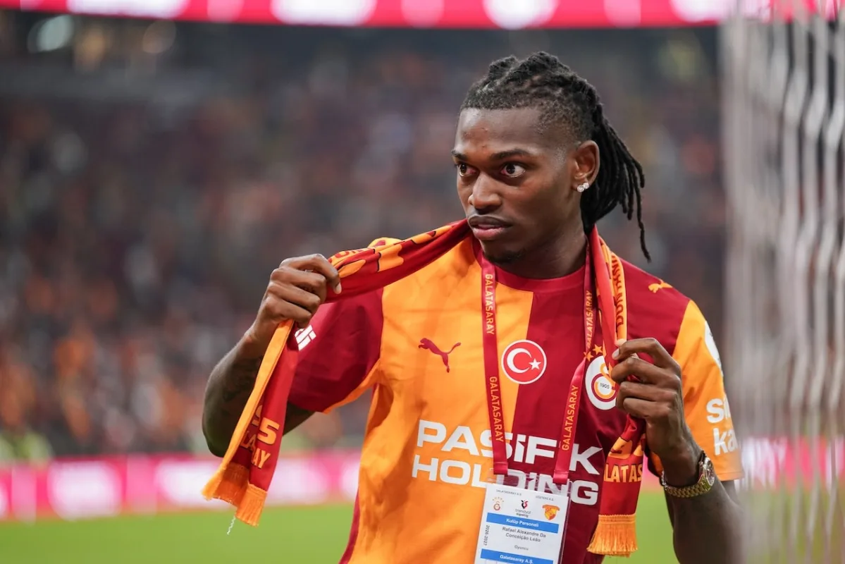 Sporting’e çalışıyor