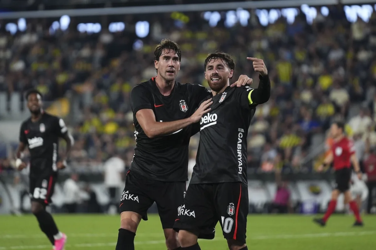 Beşiktaş’ın Kadıköy’de kazandığı büyük zaferin perde arkasında çok çalışmak yatıyor! Tesadüf değil, alın teri