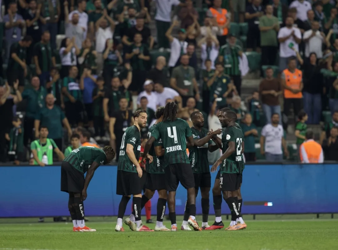 Kocaelispor tek attı 3 aldı