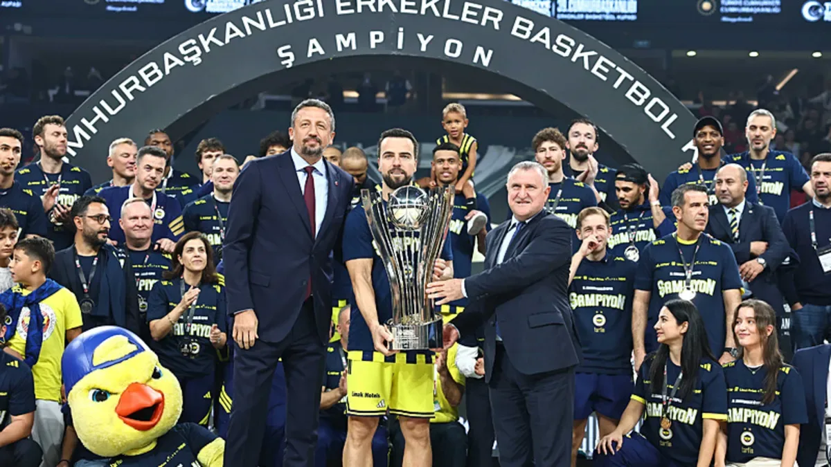 Melih Mahmutoğlu: Önümüzde hedeflediğimiz 3 kupa daha var