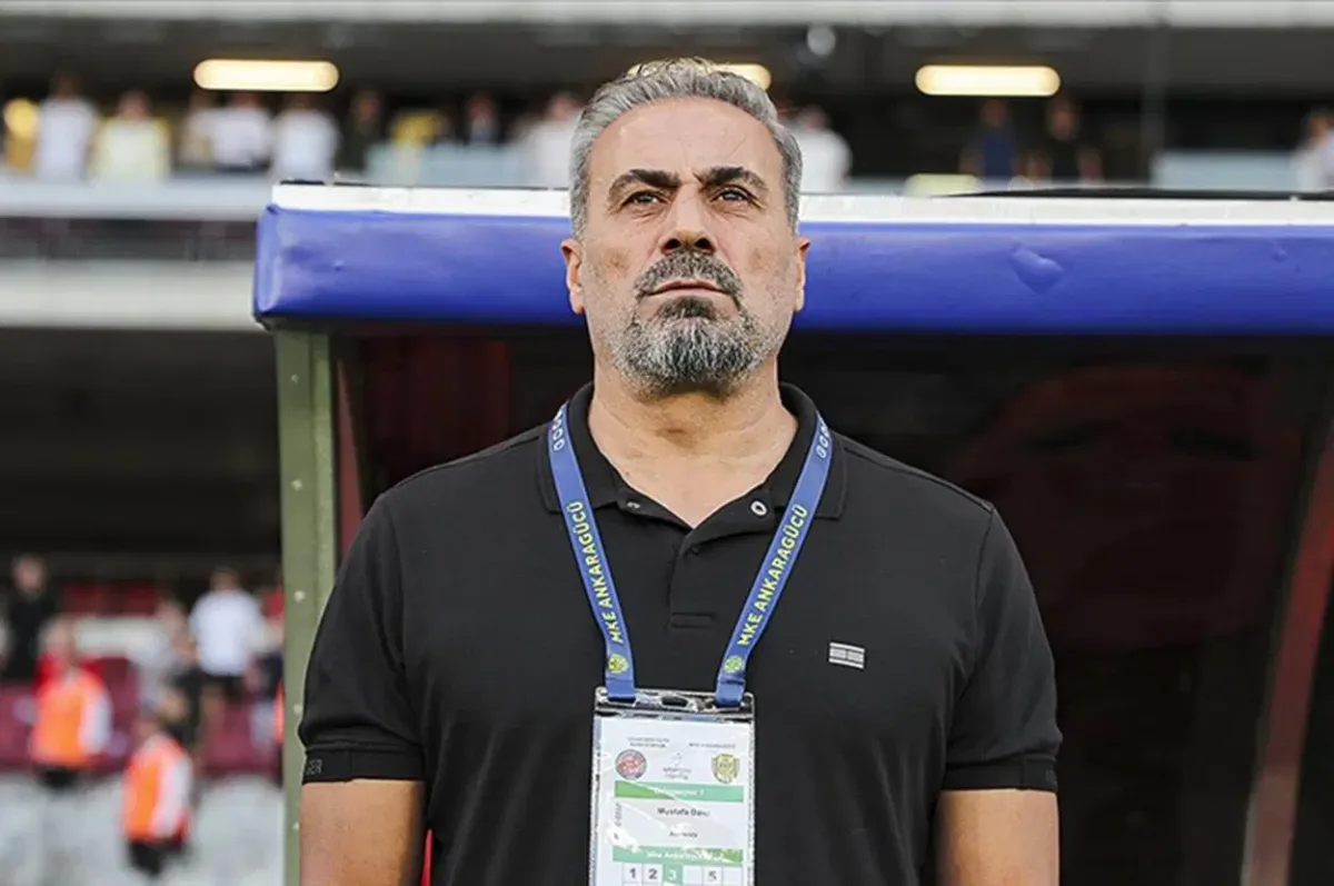 Eyüpspor'un yeni teknik direktörü Mustafa Dalcı oldu