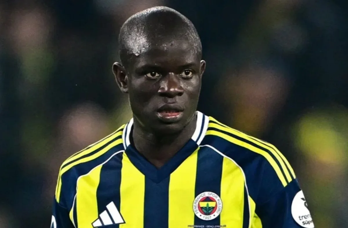 Kante futbolu bırakma kararı aldı